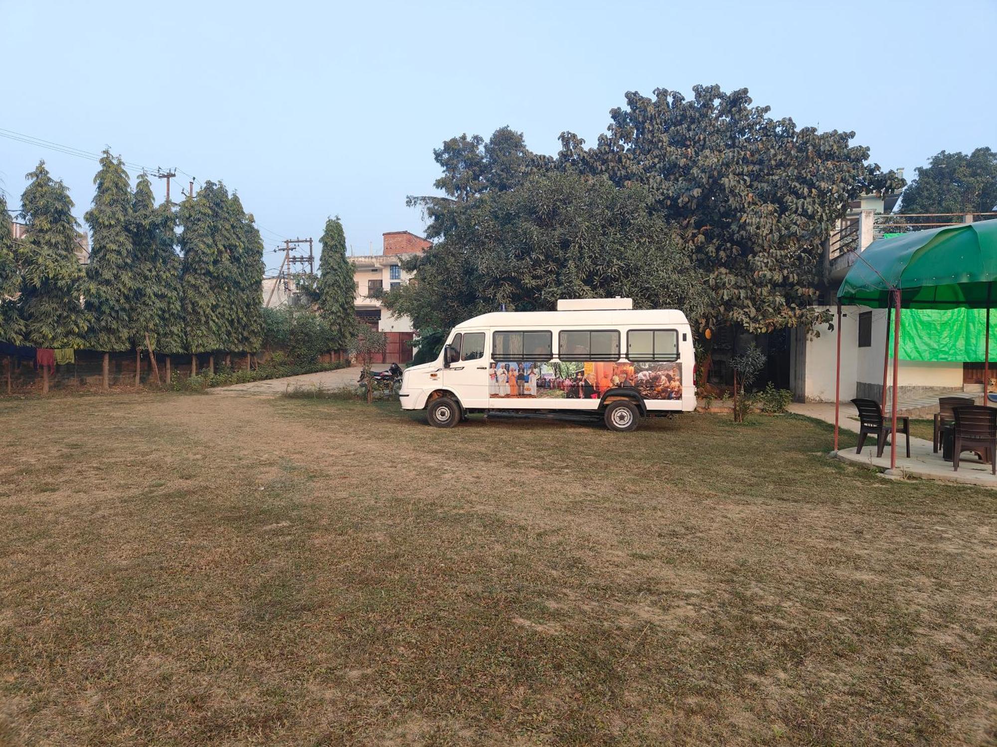 Nature Apartment Varanasi